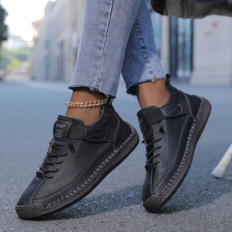 Cassaria Comfort Walking Shoes – Designed for All-Day Support